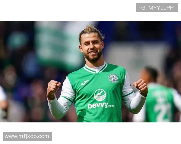 足球明星西姆西克的传奇之路与辉煌成就全解析